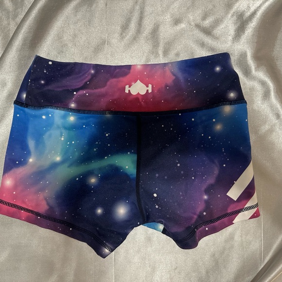 WodBottom workout shorts - Picture 2 of 3